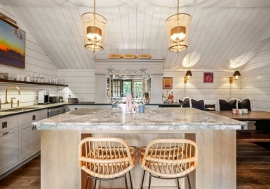 7 Independent Way, Nantucket, Massachusetts 02554, 4 Bedrooms Bedrooms, 5 Rooms Rooms,1.5 BathroomsBathrooms,Residential Lease,For Rent,Independent Way,73132376