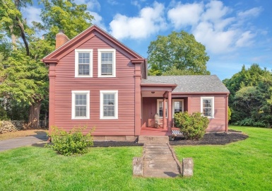 648 Main St, Wilbraham, Massachusetts 01095, 3 Bedrooms Bedrooms, 7 Rooms Rooms,1.5 BathroomsBathrooms,Residential,For Sale,Main St,73035593