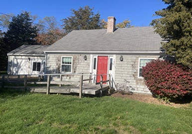 1338 Ocean St, Marshfield, Massachusetts 02050, 3 Bedrooms Bedrooms, 7 Rooms Rooms,1.5 BathroomsBathrooms,Residential,For Sale,Ocean St,73054463