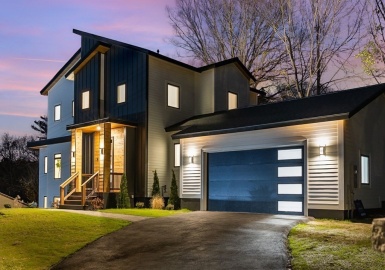 5 Grandview Ave, Burlington, Massachusetts 01803, 4 Bedrooms Bedrooms, 10 Rooms Rooms,2.5 BathroomsBathrooms,Residential,For Sale,Grandview Ave,73059282