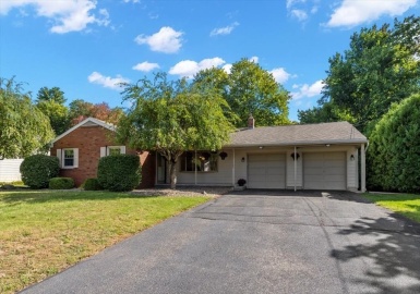60 Aldo Dr, Ludlow, Massachusetts 01056, 3 Bedrooms Bedrooms, 6 Rooms Rooms,1.5 BathroomsBathrooms,Residential,For Sale,Aldo Dr,73041555