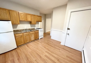 1574 Tremont Street, Boston, Massachusetts 02120, 3 Bedrooms Bedrooms, 4 Rooms Rooms,1.5 BathroomsBathrooms,Residential Lease,For Rent,Tremont Street,71962222