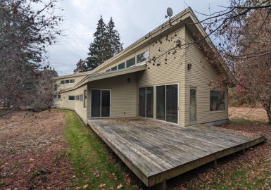 654 Amherst Rd, Sunderland, Massachusetts 01375, ,Commercial Sale,For Sale,Amherst Rd,73179962