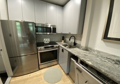656 Tremont Street, Boston, Massachusetts 02118, 1 Bedroom Bedrooms, 3 Rooms Rooms,1 BathroomBathrooms,Residential Lease,For Rent,Tremont Street,73070428