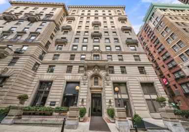 21 Beacon St, Boston, Massachusetts 02108, 2 Bedrooms Bedrooms, 3 Rooms Rooms,2 BathroomsBathrooms,Residential,For Sale,Beacon St,73072928