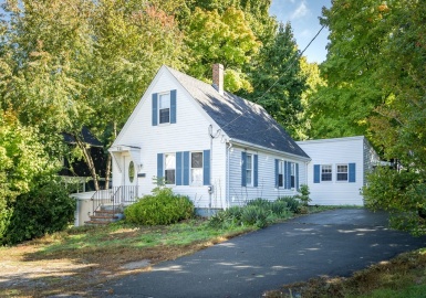 721 Bedford St., Abington, Massachusetts 02351, 3 Bedrooms Bedrooms, 5 Rooms Rooms,1 BathroomBathrooms,Residential,For Sale,Bedford St.,73045585