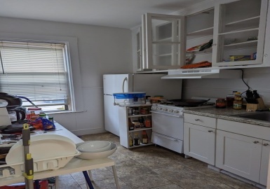 4A Pleasant Ave, Somerville, Massachusetts 02143, 1 Bedroom Bedrooms, 3 Rooms Rooms,1 BathroomBathrooms,Residential Lease,For Rent,Pleasant Ave,73069869