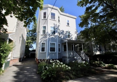 20 Teel St, Arlington, Massachusetts 02474, 2 Bedrooms Bedrooms, 6 Rooms Rooms,1 BathroomBathrooms,Residential Lease,For Rent,Teel St,73078419