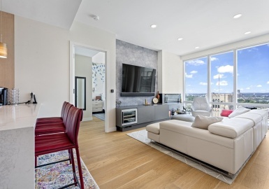 188 Brookline Ave, Boston, Massachusetts 02215, 2 Bedrooms Bedrooms, 5 Rooms Rooms,2 BathroomsBathrooms,Residential Lease,For Rent,Brookline Ave,73041218