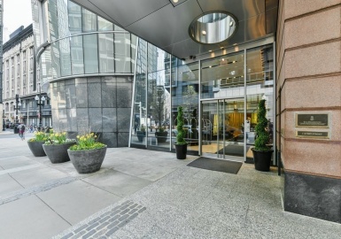 2 Avery St, Boston, Massachusetts 02111, 1 Bedroom Bedrooms, 3 Rooms Rooms,1.5 BathroomsBathrooms,Residential,For Sale,Residences At The Ritz Carlton,Avery St,73075278
