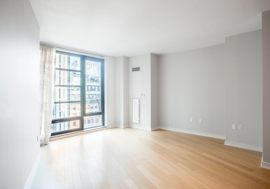 580 Washington Street, Boston, Massachusetts 02111, 2 Bedrooms Bedrooms, 4 Rooms Rooms,2 BathroomsBathrooms,Residential Lease,For Rent,Washington Street,73114264