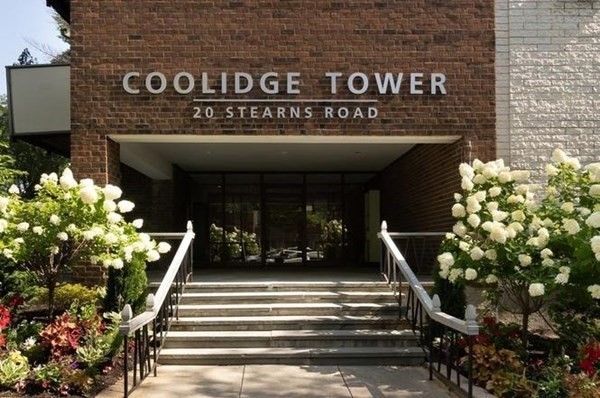 20 Stearns Road, Brookline, Massachusetts 02044