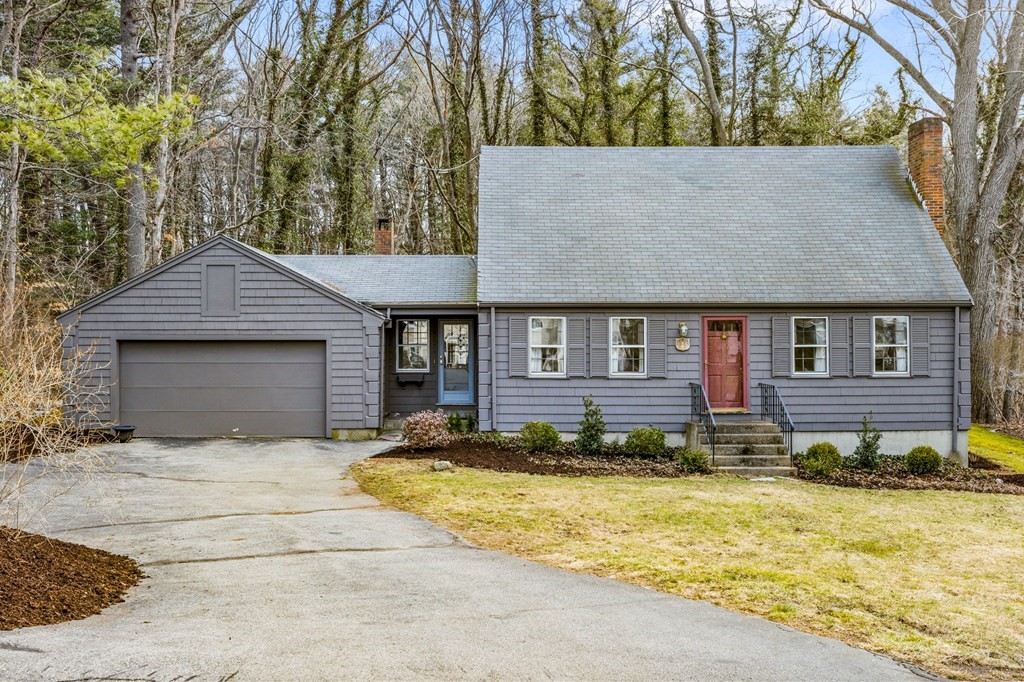 13 Pioneer, Hingham, Massachusetts 02043