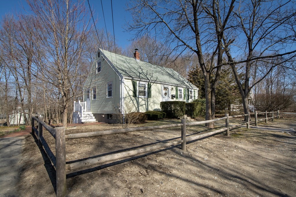 30 Lee Street, Weymouth, Massachusetts 02189