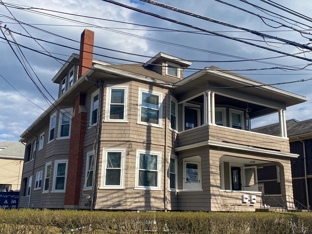 47 Lyman St, Waltham, Massachusetts 02452