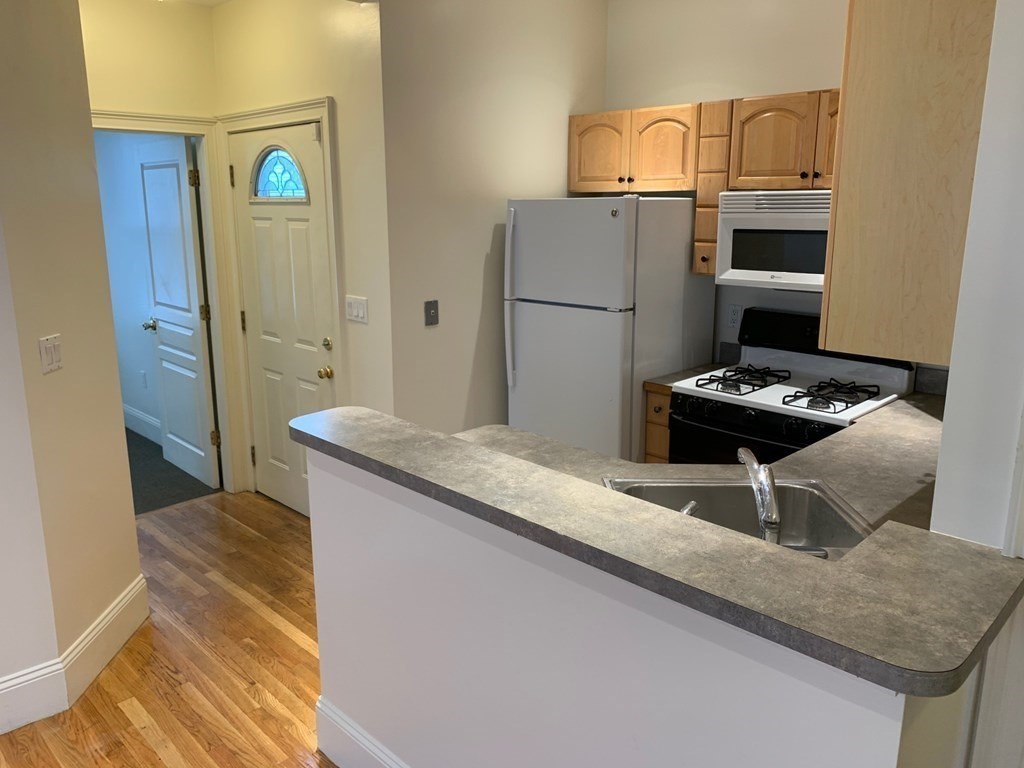 6 Humboldt Pl, Boston, Massachusetts 02127