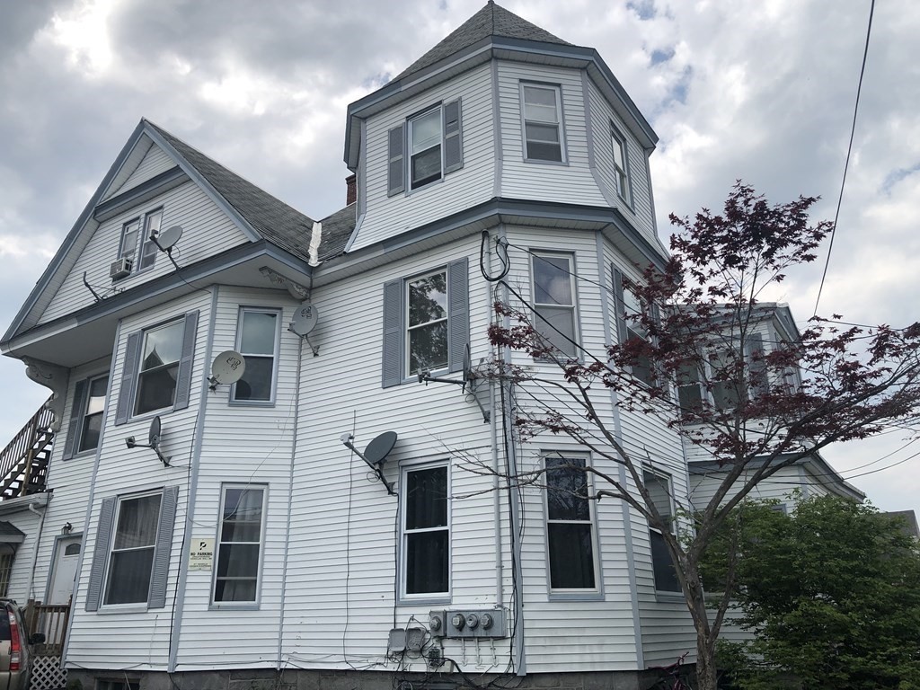 75 Marlborough St, Lowell, Massachusetts 01851