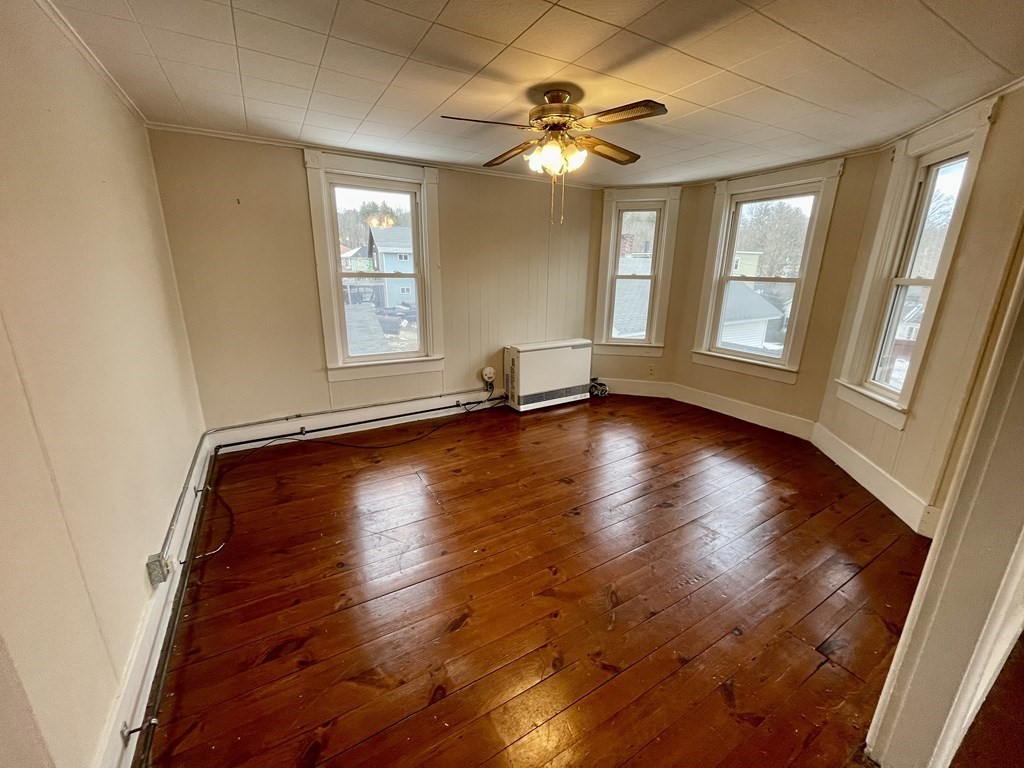 29 Fiske St, Southbridge, Massachusetts 01550