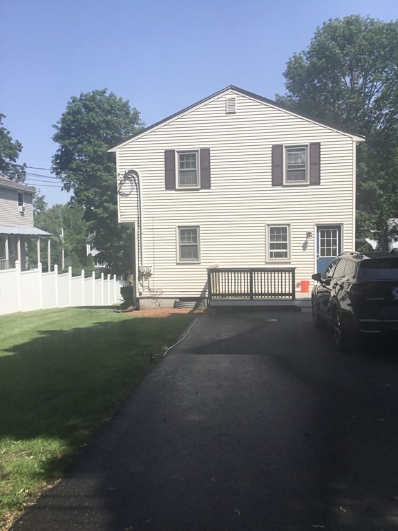 48 King St, Mansfield, Massachusetts 02048