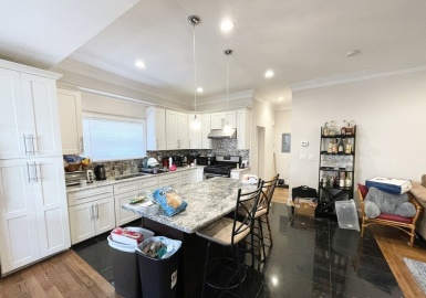 32 Sumner Street, Boston, Massachusetts 02125, 6 Bedrooms Bedrooms, 11 Rooms Rooms,3.5 BathroomsBathrooms,Residential Lease,For Rent,Sumner Street,73111750