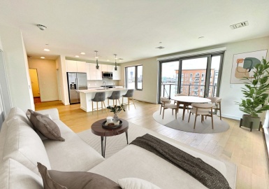 45 Lewis St, Boston, Massachusetts 02128, 2 Bedrooms Bedrooms, 4 Rooms Rooms,2 BathroomsBathrooms,Residential Lease,For Rent,Lewis St,73120248