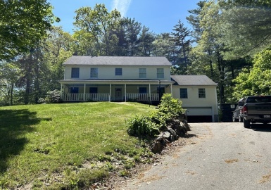 477 Main Street, Groveland, Massachusetts 01834, 4 Bedrooms Bedrooms, 9 Rooms Rooms,2.5 BathroomsBathrooms,Residential Lease,For Rent,Main Street,73114522