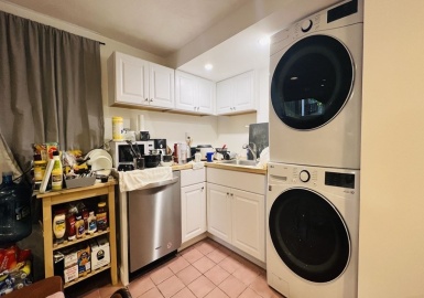 168 Auburn St, Cambridge, Massachusetts 02139, 1 Room Rooms,1 BathroomBathrooms,Residential Lease,For Rent,Auburn St,73120132