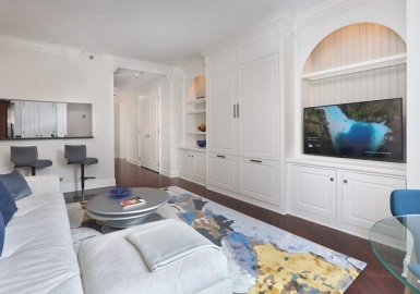 1 Charles St S, Boston, Massachusetts 02116, 2 Rooms Rooms,1 BathroomBathrooms,Residential Lease,For Rent,Charles St S,73125168