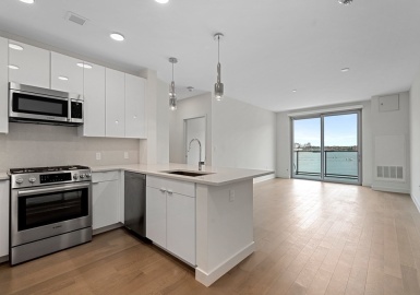 45 Lewis Street, Boston, Massachusetts 02128, 2 Bedrooms Bedrooms, 5 Rooms Rooms,2 BathroomsBathrooms,Residential Lease,For Rent,Lewis Street,73131967