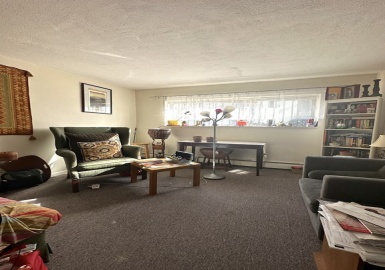 11 Parker Hill Ave, Boston, Massachusetts 02120, 2 Bedrooms Bedrooms, 5 Rooms Rooms,1 BathroomBathrooms,Residential Lease,For Rent,Parker Hill Ave,73137321