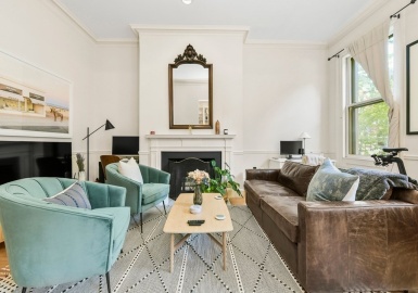 180 Marlborough, Boston, Massachusetts 02116, 1 Bedroom Bedrooms, 5 Rooms Rooms,1.5 BathroomsBathrooms,Residential Lease,For Rent,Marlborough,73132447