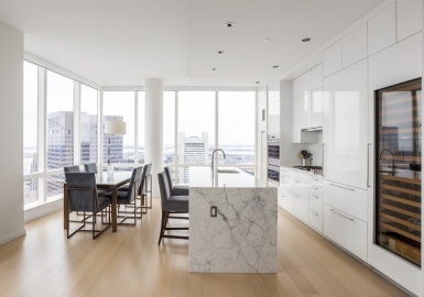 1 Franklin, Boston, Massachusetts 02110, 3 Bedrooms Bedrooms, 6 Rooms Rooms,3.5 BathroomsBathrooms,Residential Lease,For Rent,Franklin,73115511