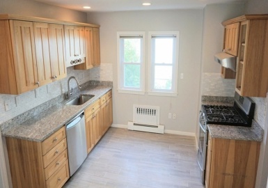 123 Thorndike, Arlington, Massachusetts 02474, 2 Bedrooms Bedrooms, 5 Rooms Rooms,1 BathroomBathrooms,Residential Lease,For Rent,Thorndike,73137189