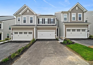 111 Hawks Perch, Sudbury, Massachusetts 01776, 3 Bedrooms Bedrooms, 6 Rooms Rooms,2.5 BathroomsBathrooms,Residential Lease,For Rent,Hawks Perch,73130445