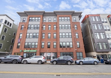 45 L Street, Boston, Massachusetts 02127, 2 Bedrooms Bedrooms, 10 Rooms Rooms,2 BathroomsBathrooms,Residential Lease,For Rent,L Street,73118609