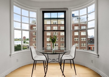 4 Charlesgate E, Boston, Massachusetts 02215, 1 Bedroom Bedrooms, 3 Rooms Rooms,1 BathroomBathrooms,Residential Lease,For Rent,Charlesgate E,73133891