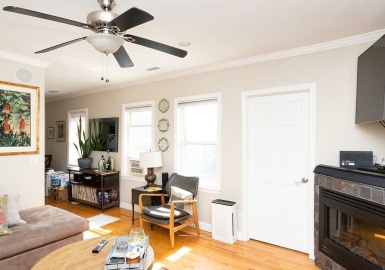 148 West 3rd St, Boston, Massachusetts 02127, 2 Bedrooms Bedrooms, 4 Rooms Rooms,1 BathroomBathrooms,Residential Lease,For Rent,West 3rd St,73133114