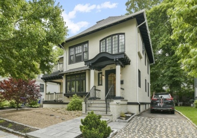 28 Russell, Brookline, Massachusetts 02446, 2 Bedrooms Bedrooms, 5 Rooms Rooms,1.5 BathroomsBathrooms,Residential Lease,For Rent,Russell,73127880