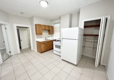 165 Gove St., Boston, Massachusetts 02128, 2 Bedrooms Bedrooms, 4 Rooms Rooms,1 BathroomBathrooms,Residential Lease,For Rent,Gove St.,73116258