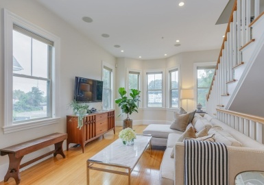 15 Greenmount St, Boston, Massachusetts 02125, 2 Bedrooms Bedrooms, 4 Rooms Rooms,1.5 BathroomsBathrooms,Residential Lease,For Rent,Greenmount St,73119250