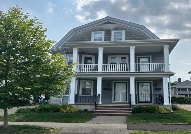 29 Woodrow Ave, Newton, Massachusetts 02460, 4 Bedrooms Bedrooms, 7 Rooms Rooms,2 BathroomsBathrooms,Residential Lease,For Rent,Woodrow Ave,73124848