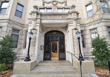 1109 Boylston Street, Boston, Massachusetts 02215, 1 Bedroom Bedrooms, 6 Rooms Rooms,1 BathroomBathrooms,Residential Lease,For Rent,Boylston Street,73133704