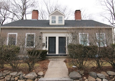11 North Road, Bedford, Massachusetts 01730, 2 Bedrooms Bedrooms, 4 Rooms Rooms,1.5 BathroomsBathrooms,Residential Lease,For Rent,North Road,73134790
