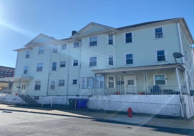 13 Edgemond St, Fall River, Massachusetts 02723, 2 Bedrooms Bedrooms, 3 Rooms Rooms,1 BathroomBathrooms,Residential Lease,For Rent,Edgemond St,73127776