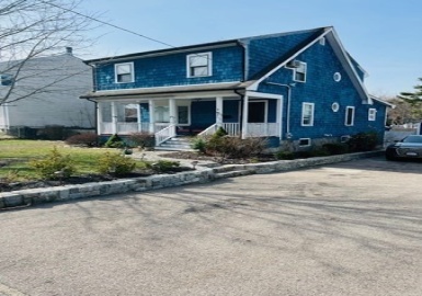 327 Union St, Randolph, Massachusetts 02368, 4 Bedrooms Bedrooms, 7 Rooms Rooms,2 BathroomsBathrooms,Residential Lease,For Rent,Union St,73098397