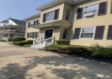 352 Cabot, Beverly, Massachusetts 01915, 2 Bedrooms Bedrooms, 6 Rooms Rooms,1 BathroomBathrooms,Residential Lease,For Rent,Cabot,73136863