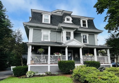 27 Prospect St, Newton, Massachusetts 02465, 2 Bedrooms Bedrooms, 5 Rooms Rooms,2.5 BathroomsBathrooms,Residential Lease,For Rent,Prospect St,73138167