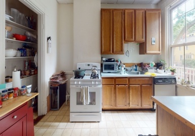 46 Waverly St, Brookline, Massachusetts 02445, 1 Bedroom Bedrooms, 3 Rooms Rooms,1 BathroomBathrooms,Residential Lease,For Rent,Waverly St,73128495