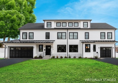 3 Potter Street, Newton, Massachusetts 02458, 4 Bedrooms Bedrooms, 7 Rooms Rooms,4.5 BathroomsBathrooms,Residential Lease,For Rent,Potter Street,73130532