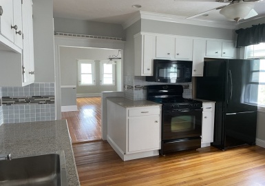 416 Trapelo Rd, Belmont, Massachusetts 02478, 3 Bedrooms Bedrooms, 7 Rooms Rooms,1 BathroomBathrooms,Residential Lease,For Rent,Trapelo Rd,73129866
